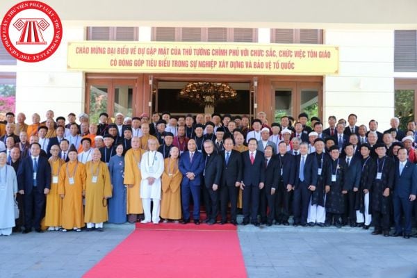 Pháp luật