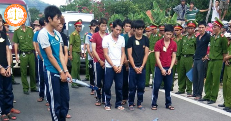 Tuyển tập bản án về tội gây rối trật tự công cộng